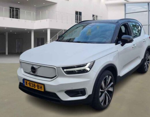 Lease Volvo XC40 5-drs Recharge 8% bijtelling - 78kWh Electric P8 AWD R-design 300kW aut.